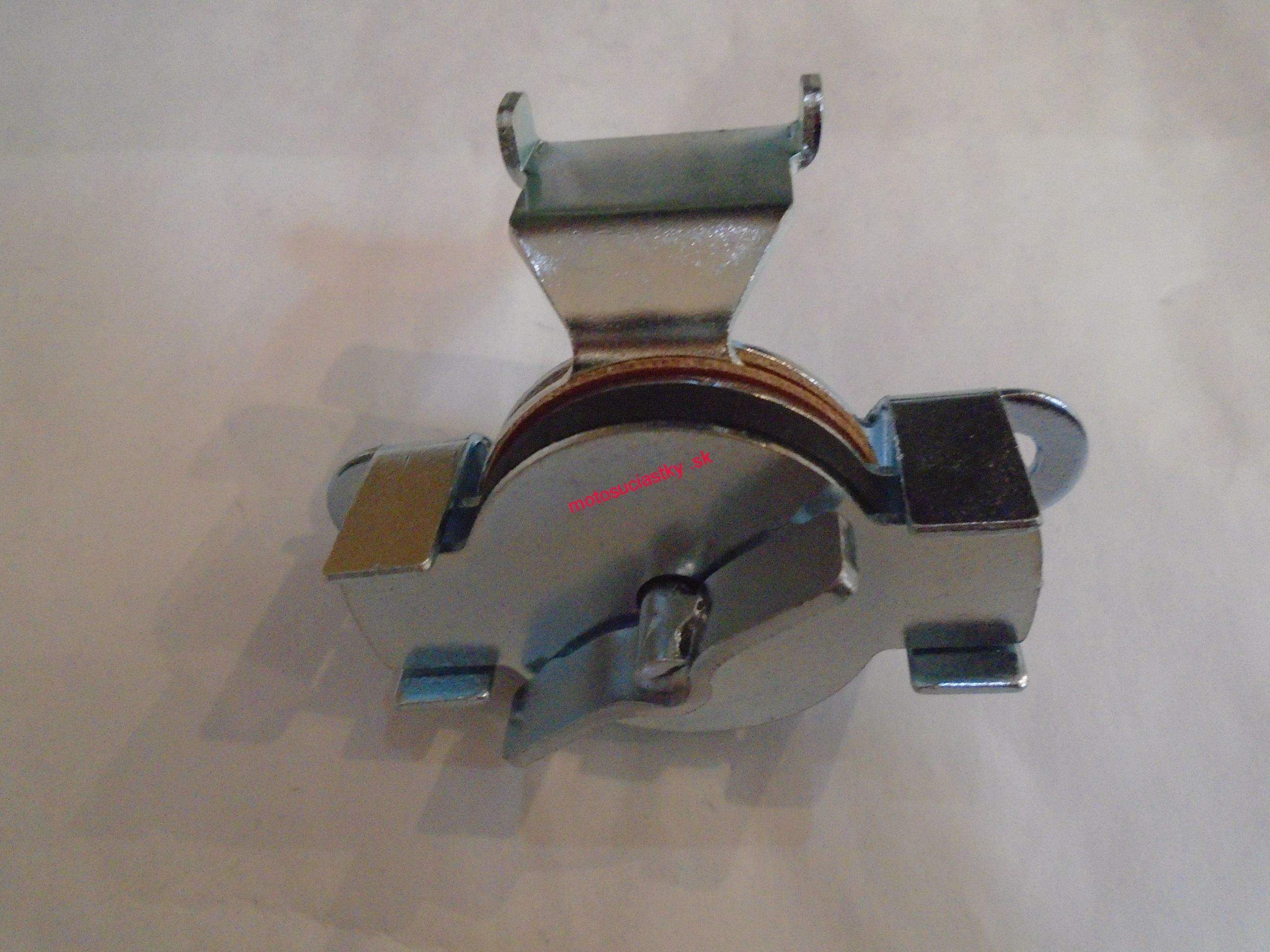 tlmič riadenia /634-640/